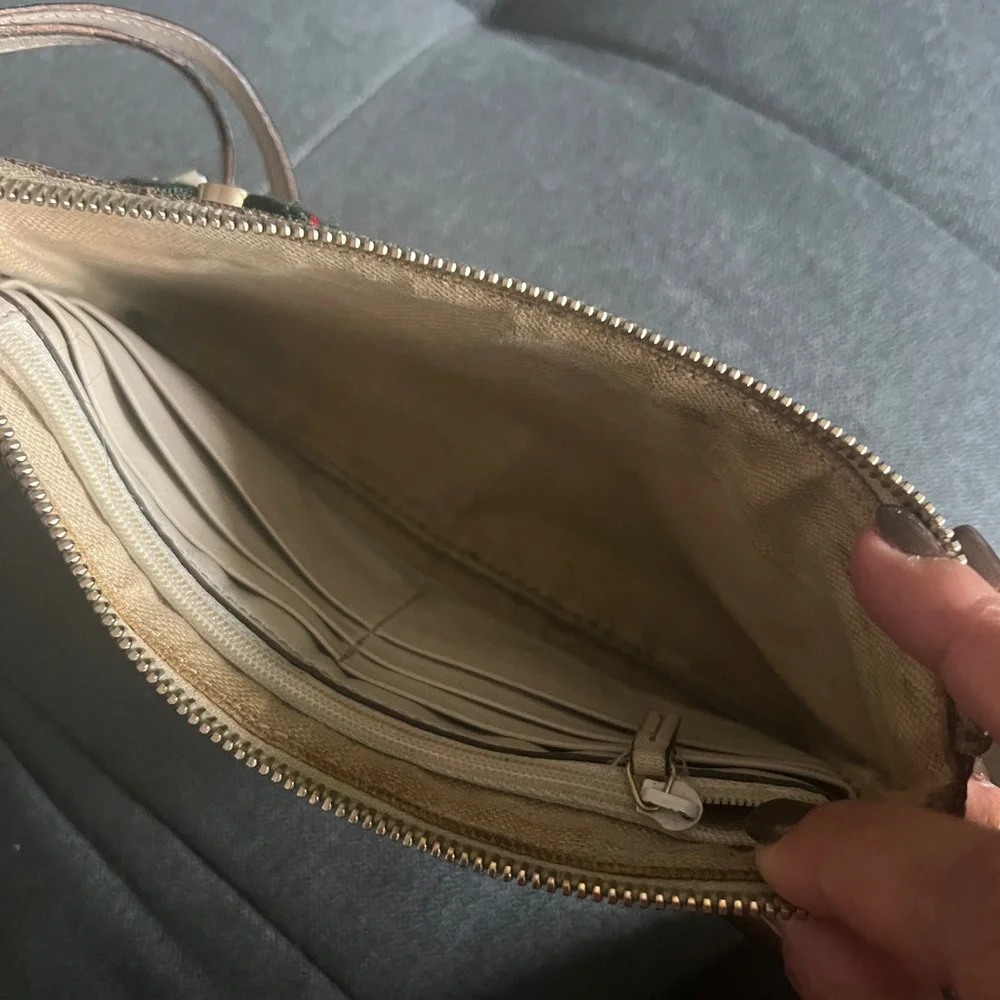 Gucci Beige and Brown Monogram Wristlet wallet with dust bag - Picture 6 of 11